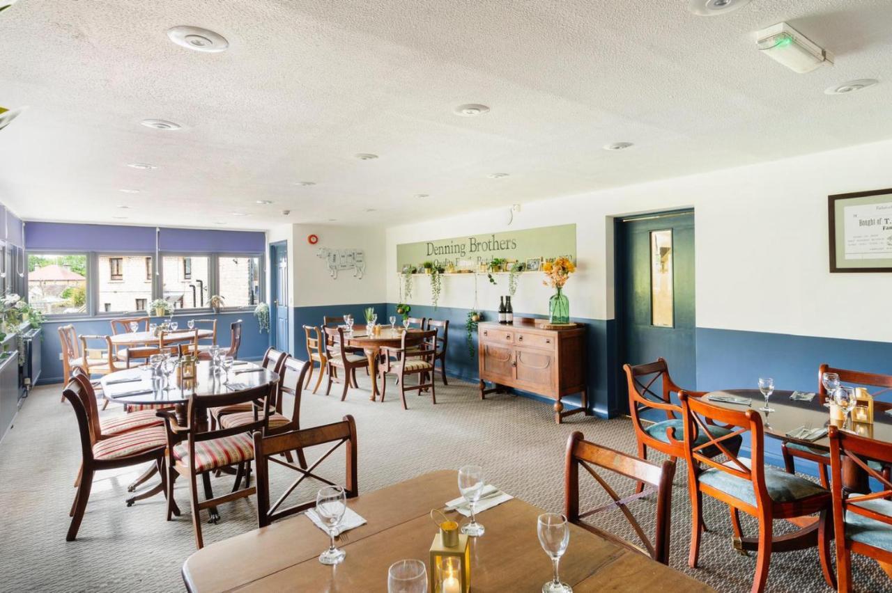 래드스톡 The Fromeway B&B 외부 사진